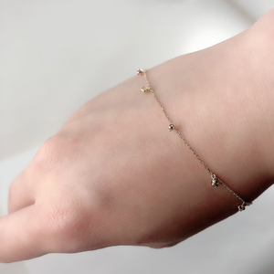 18K フェンスガード ブレスレット ナワラタナ 6481 YG 着用1 | めぐみ｜メグミ｜お守り ジュエリー | QVC