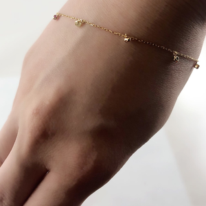 18K フェンスガード ブレスレット ナワラタナ 6481 YG 着用2 | めぐみ｜メグミ｜お守り ジュエリー | QVC