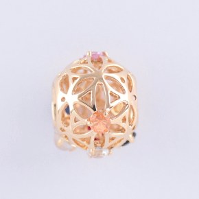 ナワラタナ 18K フラワー ペンダントヘッド ゴールド | お守り ナワラタナ 18K フラワー ペンダントヘッド ゴールド | お守り